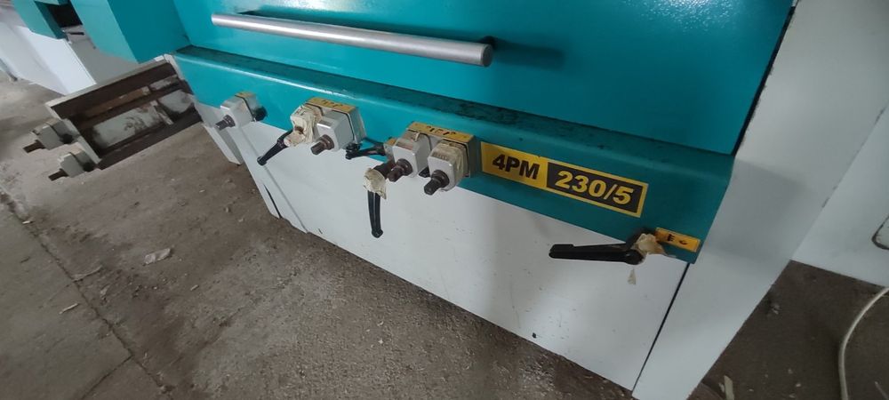 Хасковска четиристранка 4+1 универсална глава ширина 230 мм.височина 120мм.