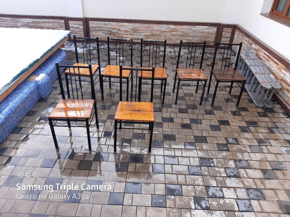 7 dona ishlatilgan temir stul sotiladi