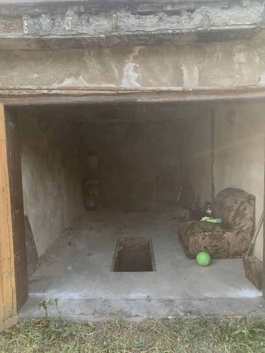 Продам гараж на ГК металлург