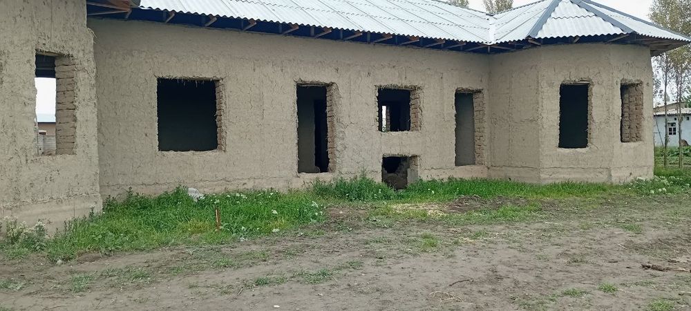 Уй сотилади 10сотх