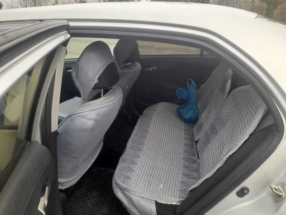 Продам машину Тайота Toyota Corolla