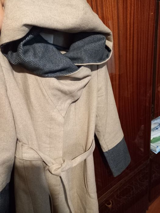 Palto. Qizlar va ayollar uchun