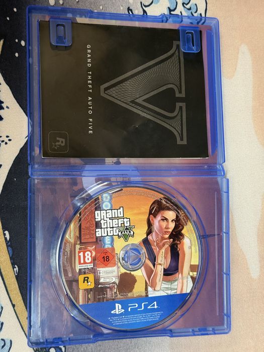 Grand Theft Auto 5 - ps4