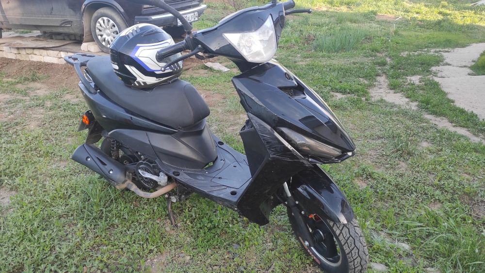 Продам скутер бу