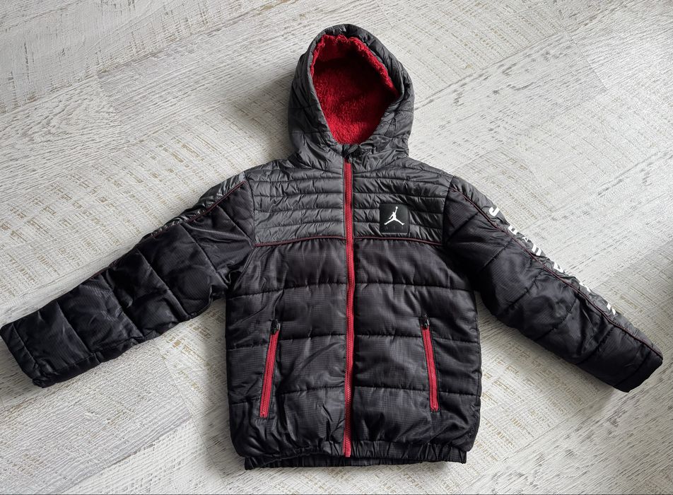 Зимно яке Jordan