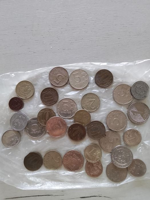 Продам рубли разного года