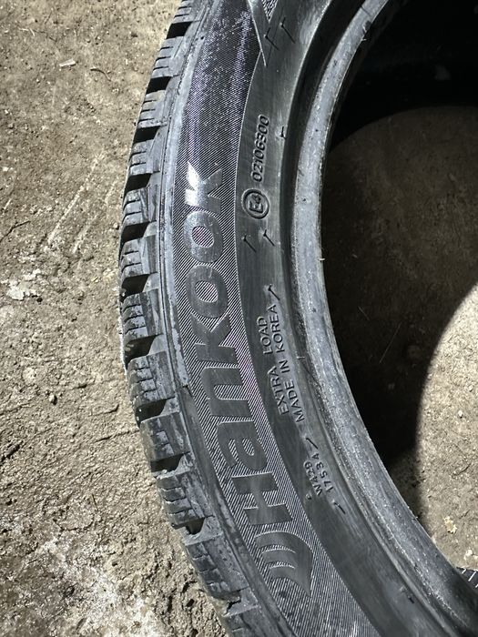 Продам шины 245/45/19