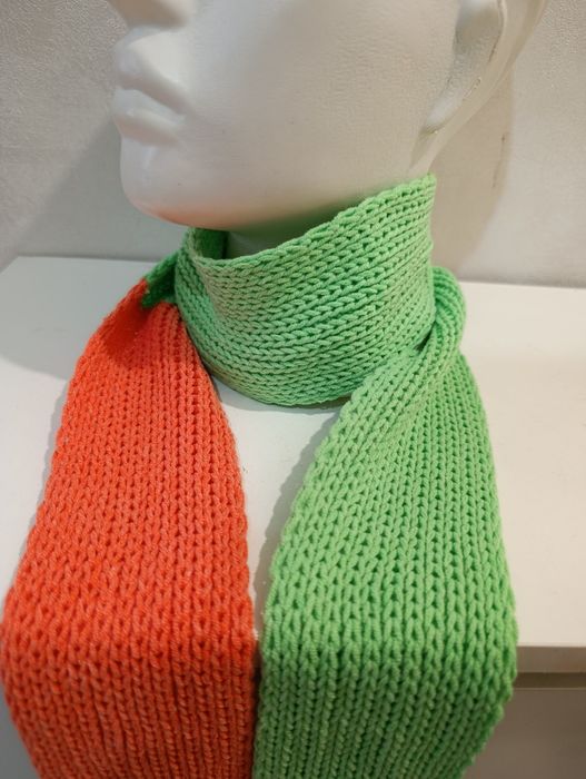 Вязаный длинный шарф