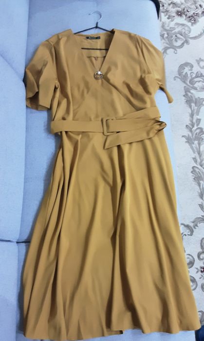 Платье выходное нарядное