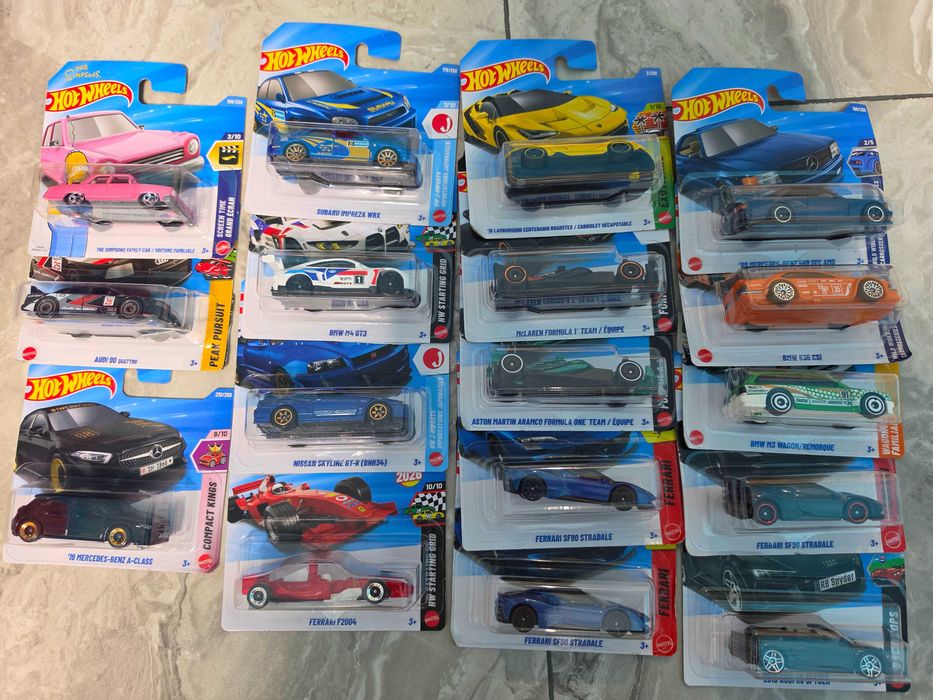 Hot wheels колички ferrari f2004, subaro impreza , bmw M4, Nissan skyline, ferrari stradale ,audi, simpson , bmw csi m3, formula 1, mercedes sec