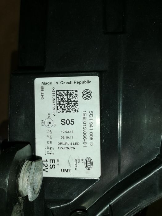 Faruri originale Wv Golf 7, 2017