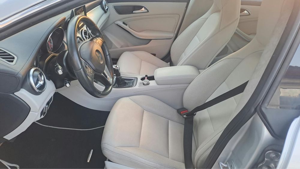 Mercedes CLA 180-proprietar-Variante