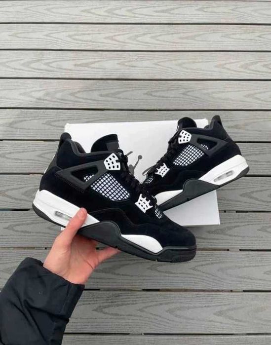 #REDUCERE# Jordan 4 White Thunder - Verificare Colet -