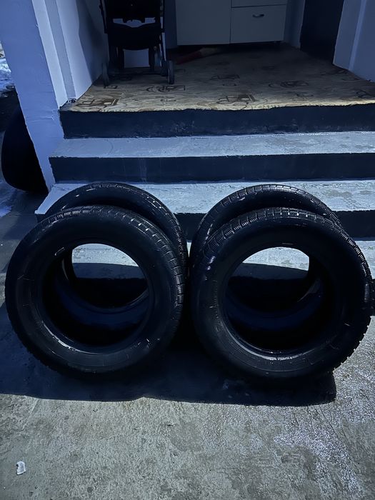 Шины 185/70/14. Зимние но как летни, дешево