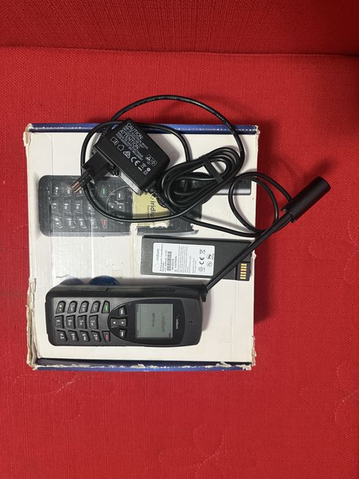 Telefon satelit Iridium 9555