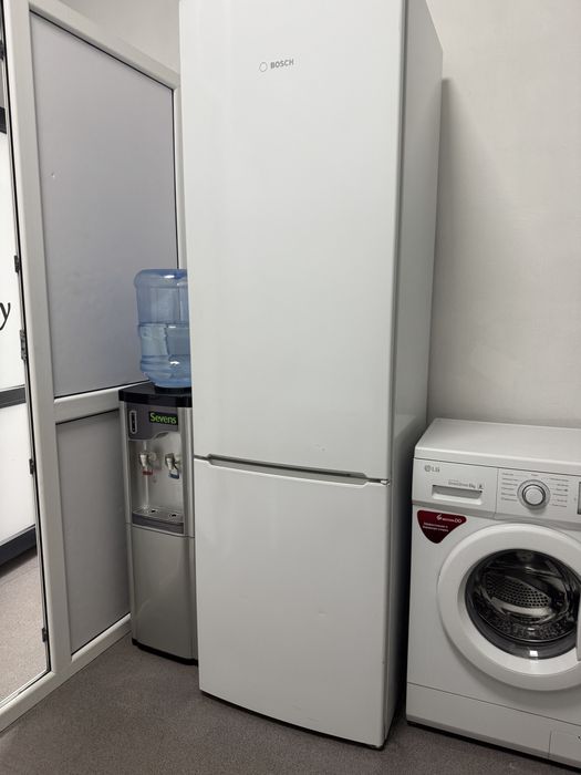 Холодильник рабочий