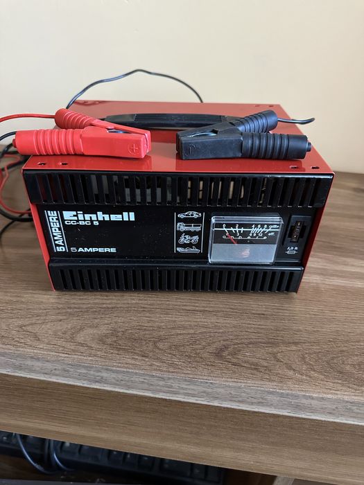 Зарядно за акумулатор