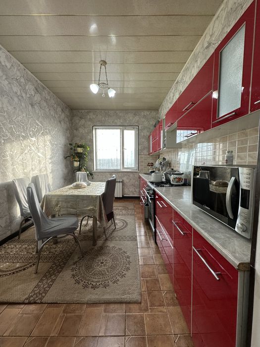 Самал-3 5-бөлмелі Үй сатылады