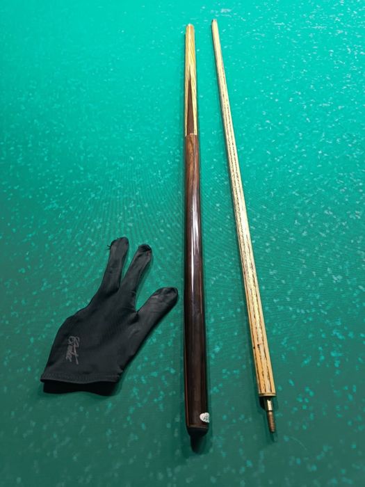 Продам кий для игры в бильярд