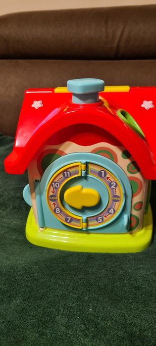 Căsuță de activități pt bebeluși