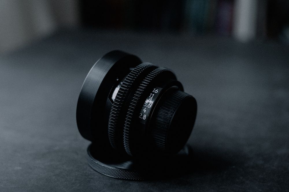 Промо цена Продавам кино обективи