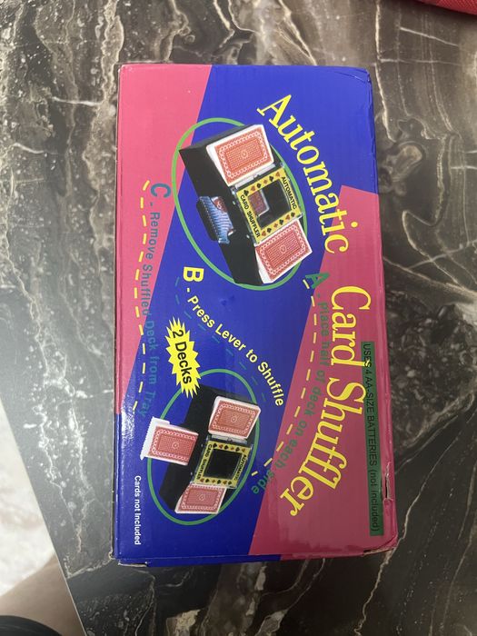 Шефлер- машинка для перемешивания карт