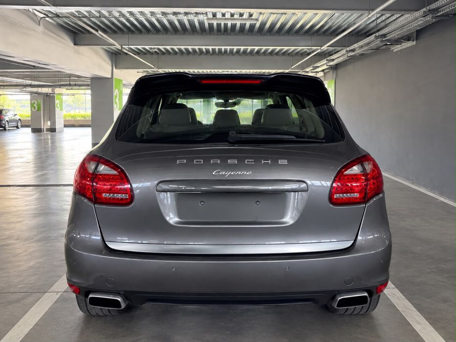 PORSCHE Cayenne 2012 — imagine 3