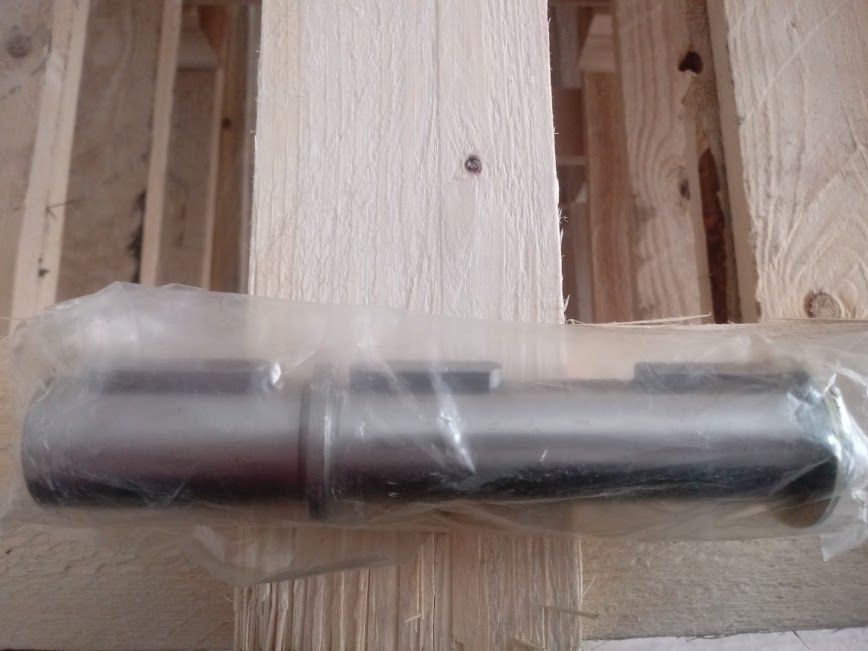 фланци за редуктори , изходяща ос , реактивно рамо, лапи , фланец, кал