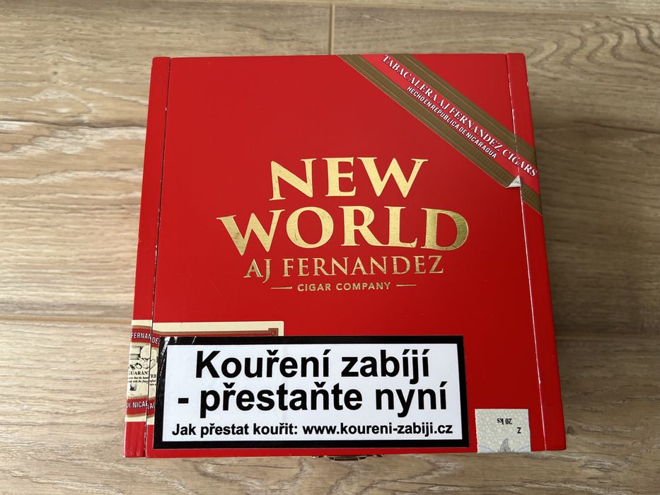 Оригинални кутии за пури