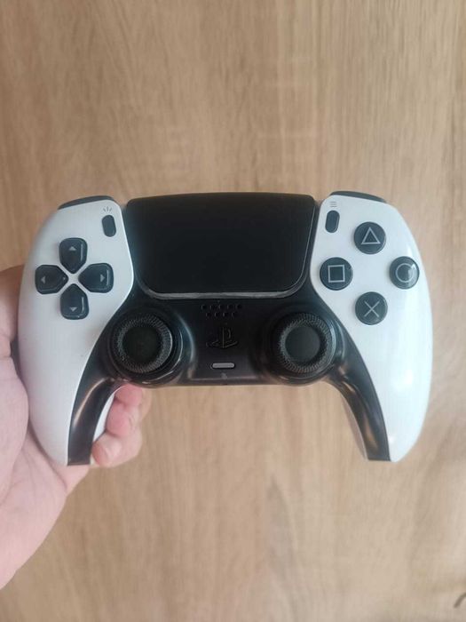 Продам Оригинальный джойстик Sony PS 5 DualSense