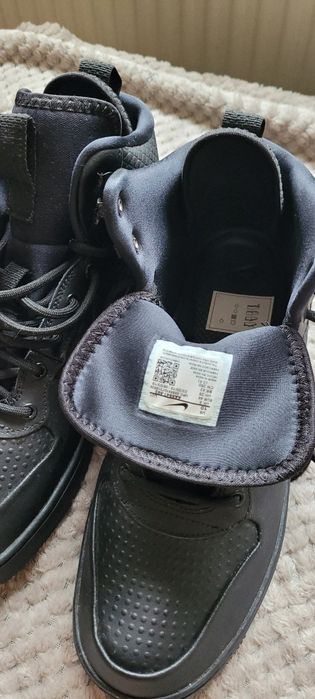 Nike gheata piece nr.43.5/44