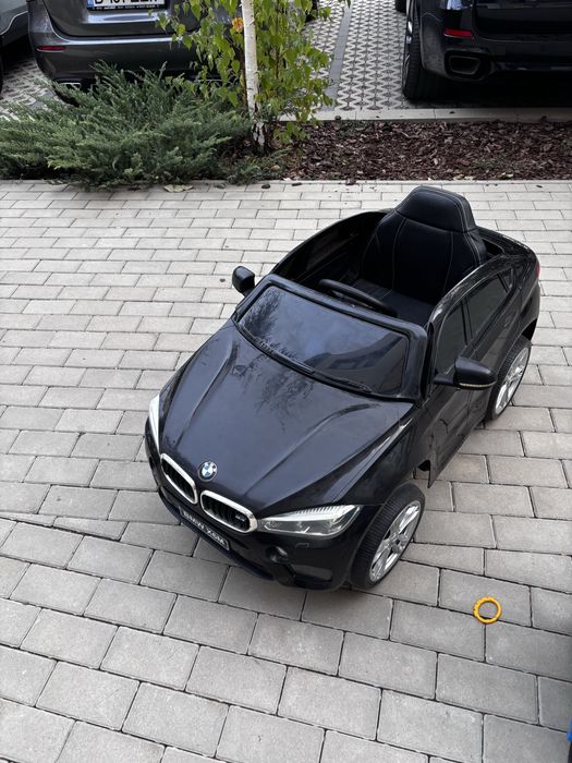 Masinuta electrica BMW