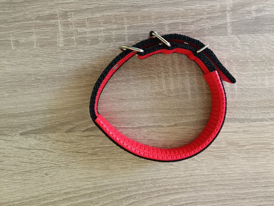 Нашийник - каишка за по-малко  куче! Нова!НОВА !