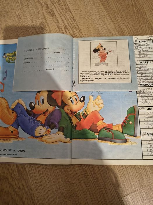 Revista Mickey Mouse benzi desenate egmont cu talon și poster