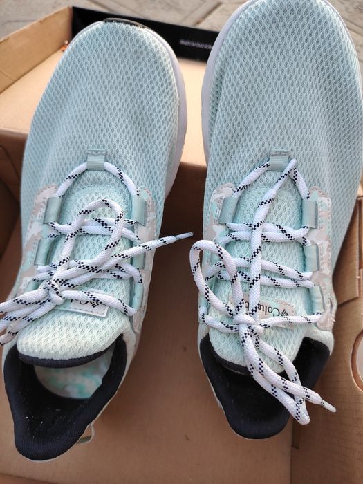 Кроссовки  Columbia