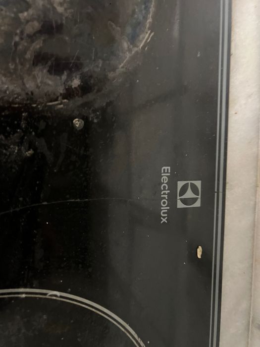 Продам поверхность плиты Electrolux