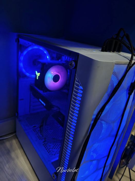 Продам компютер игравой