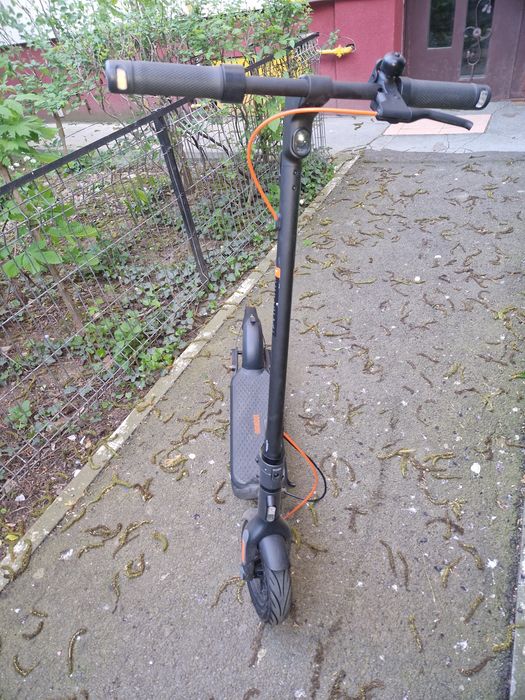 Trotineta ninebot  f2 pro