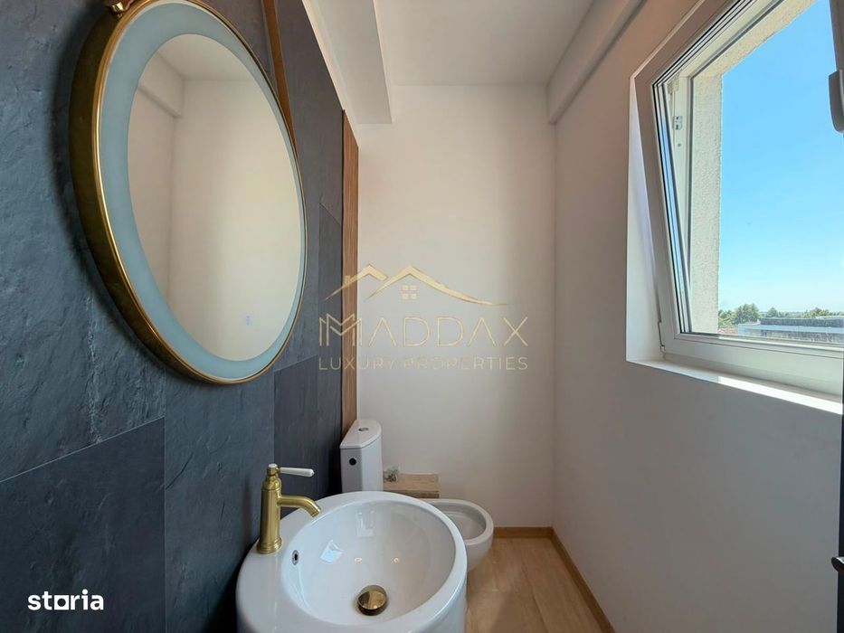 Duplex cu 4 Camere *211mp* Mobilat Complet/ 1 parking / Erou Iancu Nic