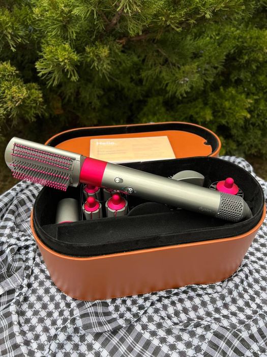 Фен Dyson Airwrap complete hs01