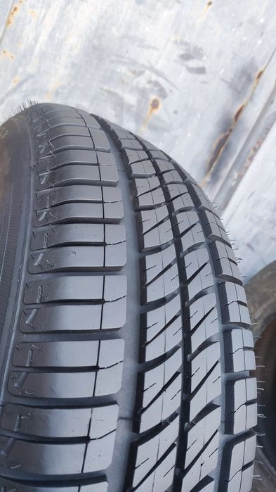 1бр. лятна гума 175/70/13 Debica 
7.85mm
dot21
Гумата е във състояние