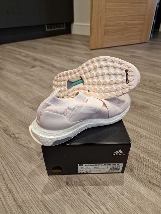 Маратонки Adidas