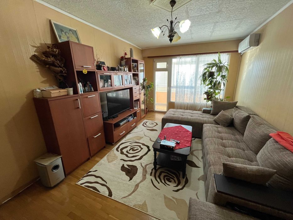 Апартамент за продажба – ж.к. Изток, бл. 42, гр. Казанлък