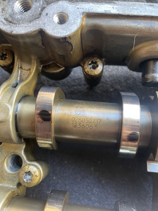 Ax cu came axe audi a4 b9 2.0 tdi  04l109082e/c