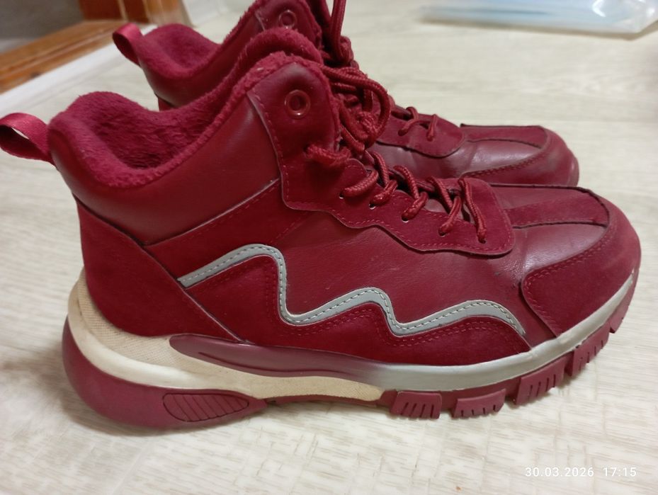 Ботинки на девочку