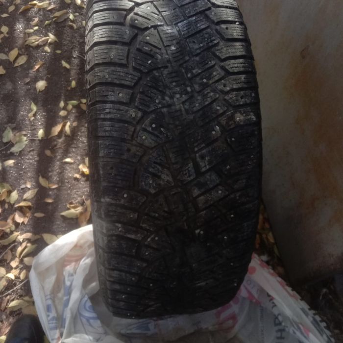 Шины зимные б/у  285/60R18