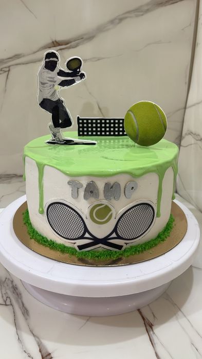 Торты на заказ.