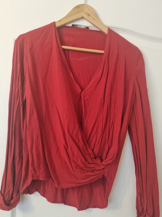 Bluza visinie Mango S de ocazie material fin