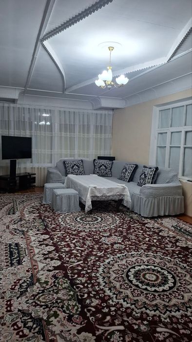 Uchastka srochno sotiladi 8 sotixli barcha sharoitlar bilan toshkent