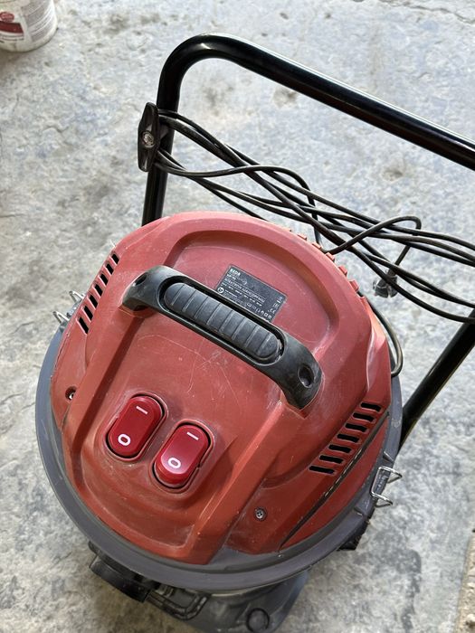 Продам стройтельный пылесос